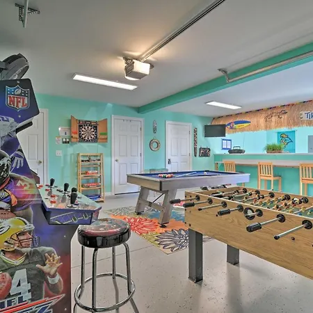 Charming Bermuda Bay Hideaway With Game Room!
